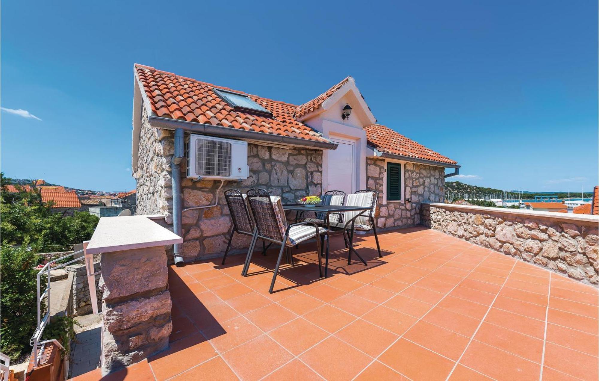 Stunning Home In Betina With Kitchen Exterior foto